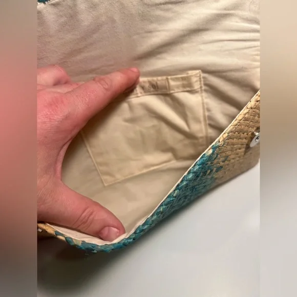 Mar Y Sol Woven Clutch with Blue and Tan Pattern - Picture 5 of 16